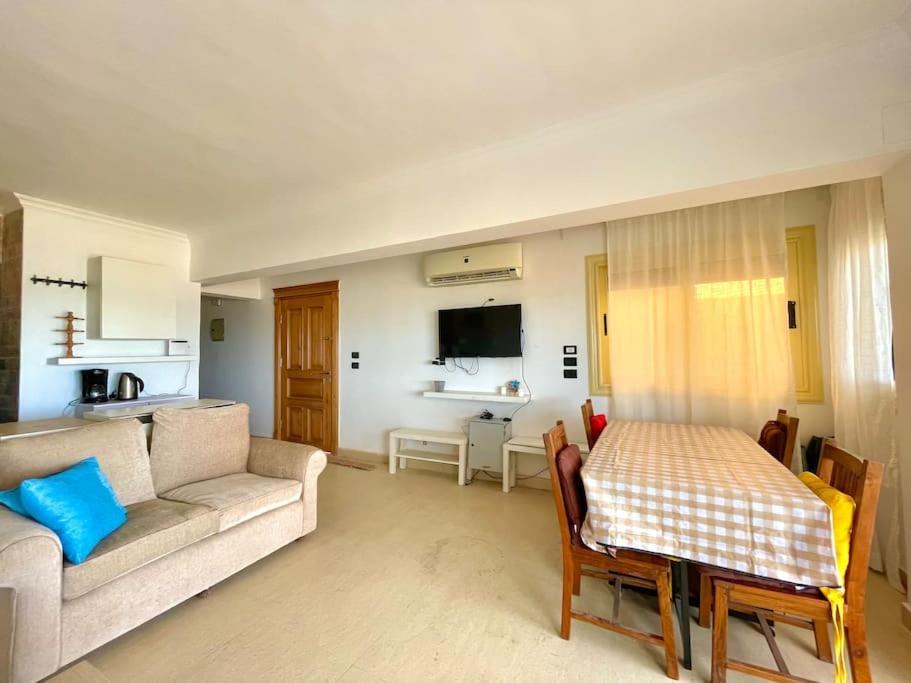 Breathtaking Luxury & Spacious Family 2-Bed 1St Row Seaview At Stella Seaview Sokhna Ain Sukhna Eksteriør bilde
